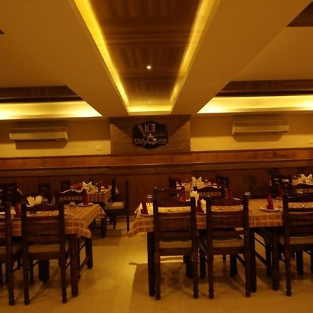 Hotel Highland Thiruvananthapuram Bagian luar foto